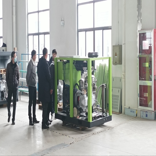 無油壓縮機